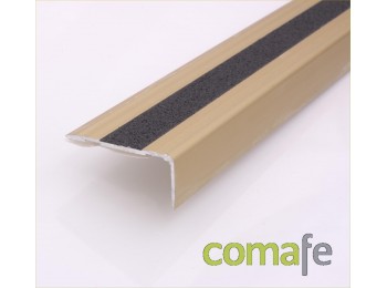 Cantonera-50 alum.oro adhe.2mt