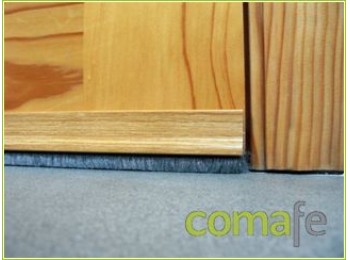 Burlete pvc poroso 1 mt.roble