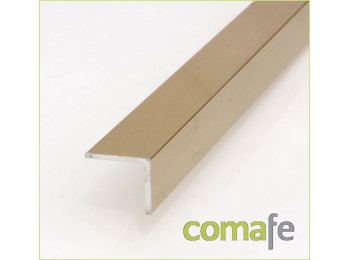 Angulo aluminio oro 25x25 2mt