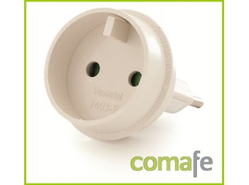 Adaptador 10a-250v europeo-uni