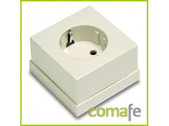 Base superfic tt 16a-250v s/la
