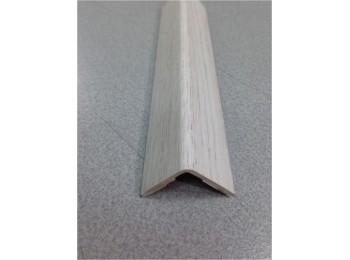 Esquinero adh 25x25mmx2,60mt